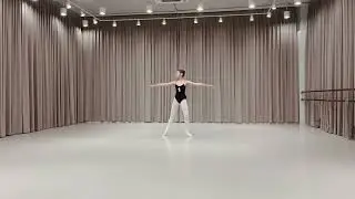 RAD - Intermediate Foundation - Pirouettes en Dedans
