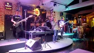 Sweat Rock Band # Rock Bottom