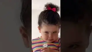 Kim Glow a fait une magnifique coiffure &agrave; sa fille