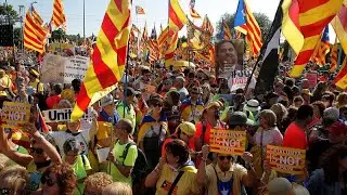 Catalan protesters demonstrate in front of EU parliament against exclusion of MEPs