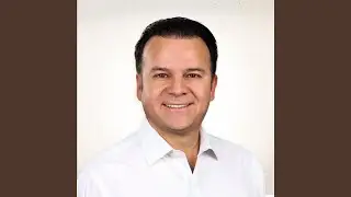 Con Villegas Llegas