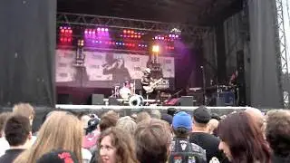 Bob Log 3 - One man band live swedenrock 2011