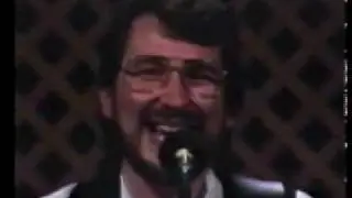 Wee China Pig - Bruce Davies (Eric Bogle)