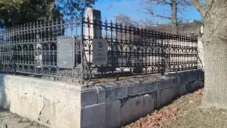ПЕРВАЯ МОГИЛА М. ЛЕРМОНТОВА У ПОДНОЖЬЯ МАШУКА В ПЯТИГОРСКЕ. КАК ОНА ВЫГЛЯДИТ СЕГОДНЯ!7