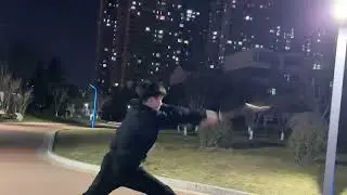Which move of the two-handed sword do you think is the most difficult See you in the comme