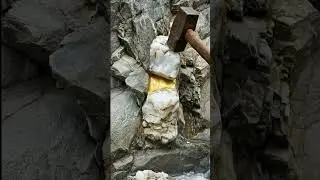 From Hidden Gold Quartz to Pure Gold Bar 🔨✨#GoldRush #Treasure #Discovery
