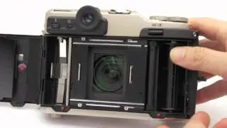 FUJIFILM GA645Zi フィルムの入れ方.m4v