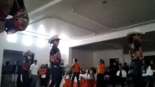 Cumbia con la luna