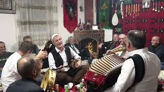Fehmi Kastrati me grupin - Ndez atmosfer&euml;n me k&euml;ng&euml; folklorike 2026