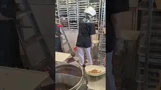 Making Candy Apples In Store