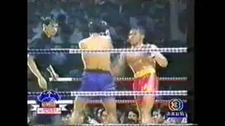 Samransak Muangsurin Muaythai highlights