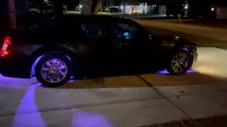Установка светодиодных фонарей на Chrysler 300C 2006 года выпуска