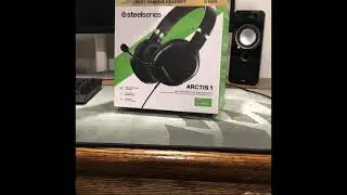 Unboxing Steelseries Arctis 1 gaming headset