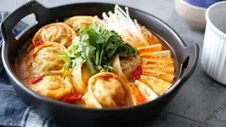 설날 남은 만두로 얼큰한 일품요리 [만두전골]_퇴근후후다닥 by.Handycook