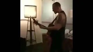 Chester singing battle symphony with his guitar ❤️❤️