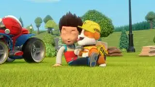 Rubble Licks Ryder's face (Rubble and crew)