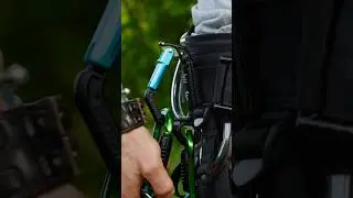 Notch Swinger Tool Carrier. Oh it&rsquo;s satisfying! #arborist #treework #treeclimbing