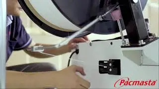 Pacmasta UPS-900 Vertical Pallet Strapping Machine