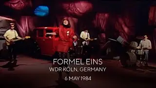 The Smiths with Sandie Shaw - Hand In Glove, Formel Eins, WDR, Germany - 6 May 1984
