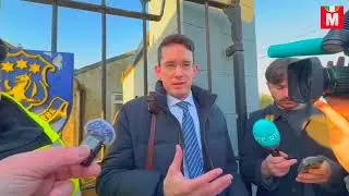 ENOCH BURKE ANSWERS QUESTIONS FROM THE MEDIA OUTSIDE WILSON'S HOSPITAL SCHOOL TODAY - IRELAND