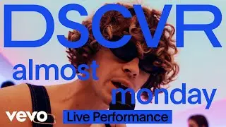almost monday - sunburn (Live) | Vevo DSCVR