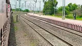 Adarki ghat || miraj-pune section || 11030 Koyna exp with eletric loco