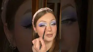 EASY WINTER WONDERLAND MAKEUP❄️☃️💙 #makeuptutorial #eyemakeup #makeup #beauty #eyeshadow