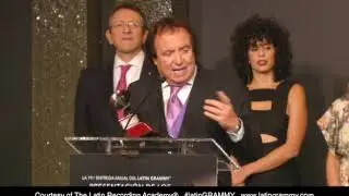 19th Annual Latin GRAMMY Awards Week Dyango acceptance speech PREMIOS ESPECIALES