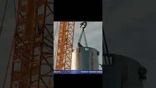 Crane Detached From Super Heavy Booster 3 (BN3) - Time-Lapse - SN20 Orbital Flight Progress - SpaceX