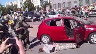 Pokaz grupy anty terrorystów. Ursynów 2013
