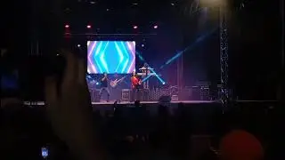 Tributo a Camela en el parque de San Juli&aacute;n. Fiestas de San Juli&aacute;n 2025.