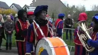 De Pietenband - Hoor wie klopt daar kinderen
