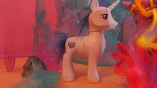 Twilight and Shining Armour Crystal Empire part 1