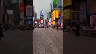 Morning walk in Times Square and it&rsquo;s almost empty. #shorts #newyork #walkingtour #usa