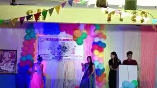 College party 🥳