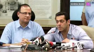 Salman Khan visits BMC to support their cleanliness drive
