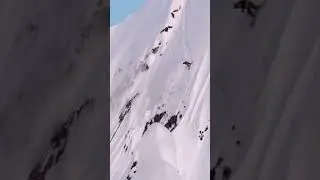#steep enough? 😱😱 #snow #snowboard #freeride #extreme #alaska #snowboarding #crazy #mountains