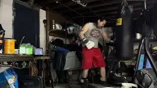 12oz everlast heavy bag work out 90lb bag
