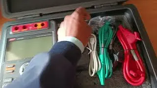 insulation resistance tester/ mager UT513A unboxing