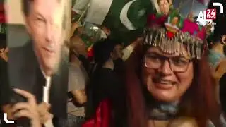 Pakistan: Imran Khan holds political rally