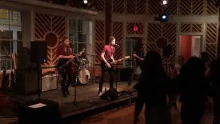 Fluorescent Adolescent - Arctic Monkeys - Vandigo (10/4/2019)
