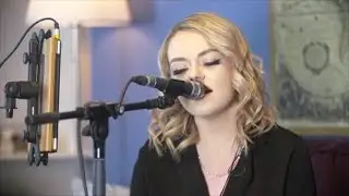Francesca - Singer/Musician & DJ | North Yorkshire