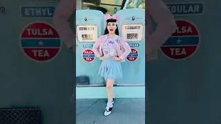 💖 I had a fun Disney Day with some sweet pastel vibes in the cutest letterman jacket!