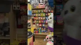 Canadian Candy 🍭 Shop 🇨🇦