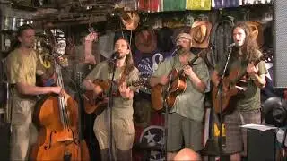 Falešná karta - Padá láska