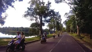 Siem Reap Street Travel Tours On the Road to Angkor Wat 2021