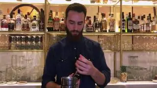 Stefanos Draganidakis from The Trap (Athens) : ​ Whisky and Cola