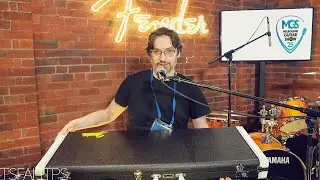 LIVE Unboxing & First Impressions - Fender Experience Melbourne Guitar Show 2025 | Triplecaster