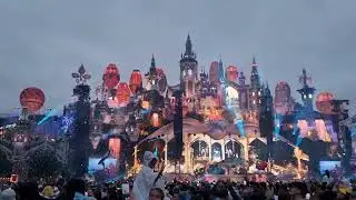 Seamless Beats: Epic Transition Between Two DJs at Tomorrowland 2023 🎶✨
