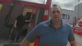 Меня вывели за пределы территории в сопровождении&hellip; так что я все равно прилетела!